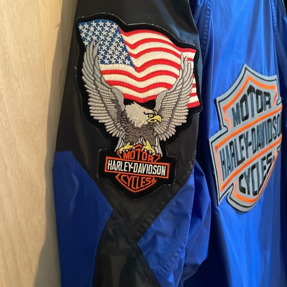 Bass Pro windbreaker with Harley Davidson logos. - Picture 3 of 8